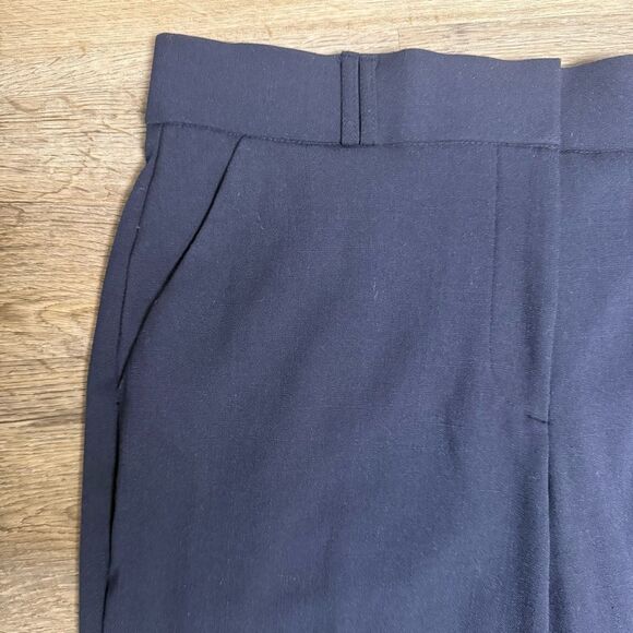 Sag Harbor Navy Cropped Pants - Picture 4 of 11